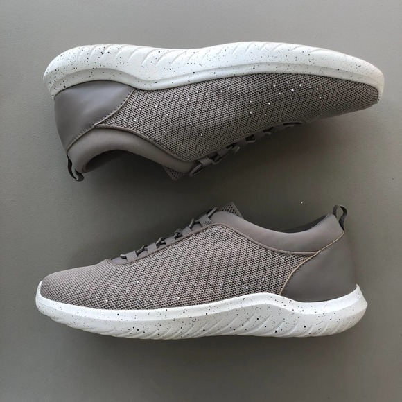 clarks bungee sneakers